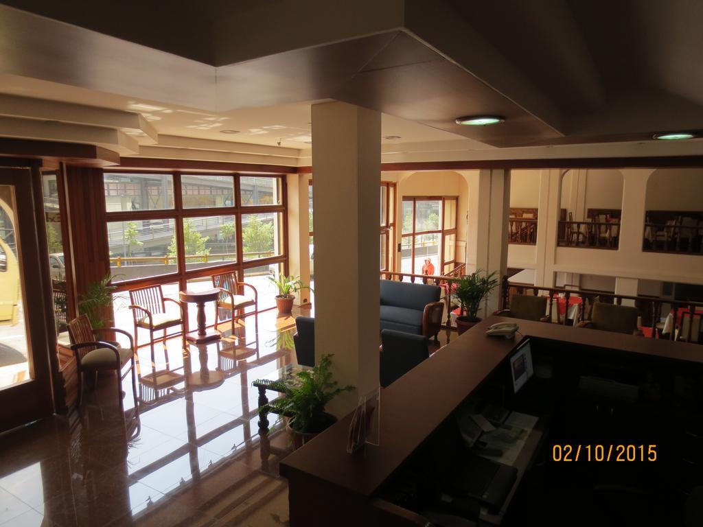 Hotel Cumanda Alfaro Exterior foto